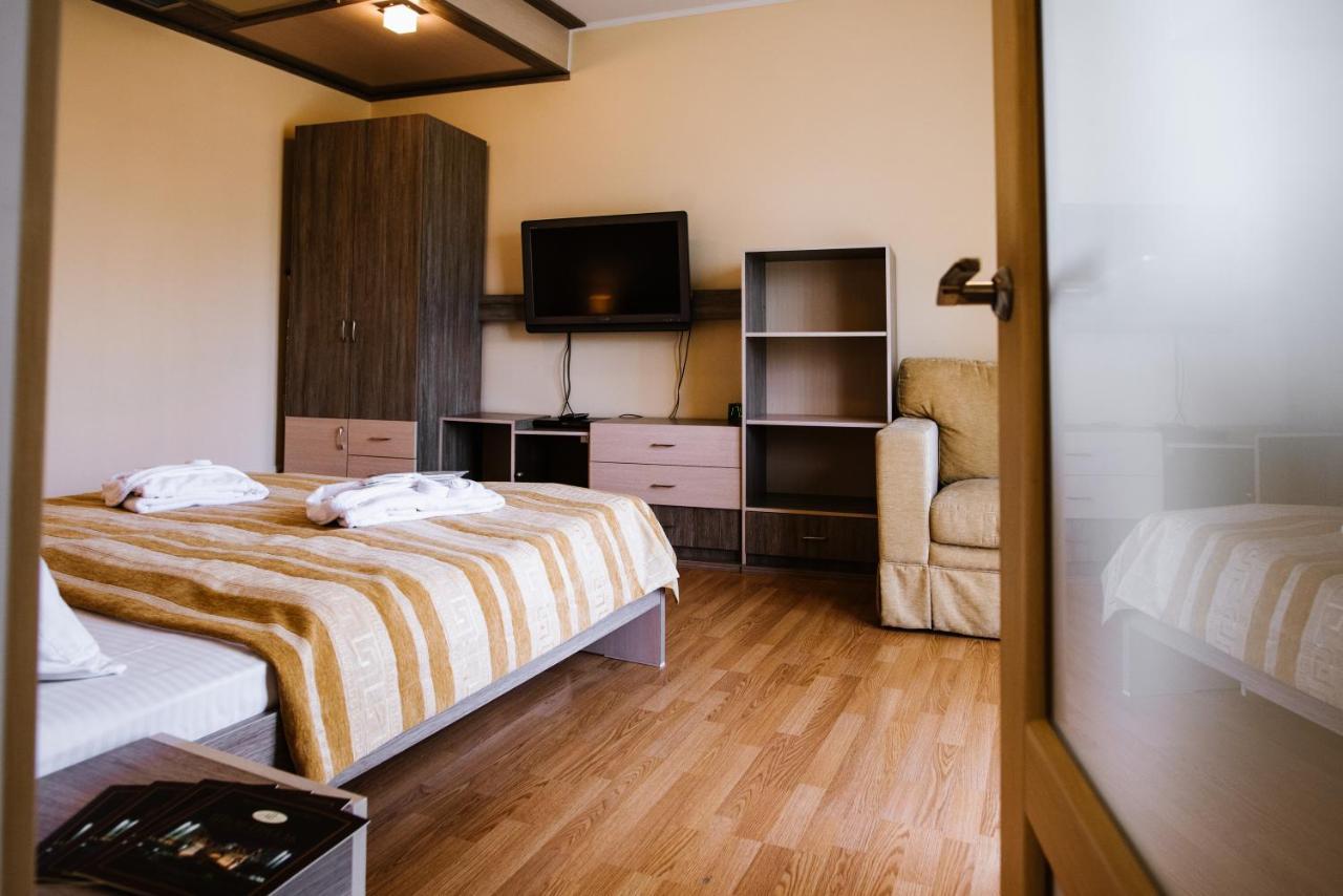Apart-Hotel Chale Graal Truskavets Buitenkant foto